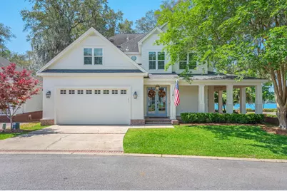 327 Grand Oak Drive, Niceville, FL 32578 - Photo 2