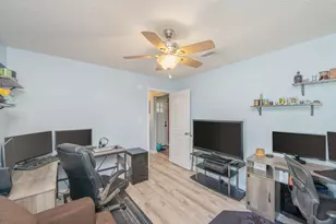 953 Pacific Silver Ct, Fort Walton Beach, FL 32547 - Photo 16