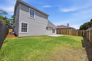 88 Ruby Cir, Mary Esther, FL 32569 - Photo 46