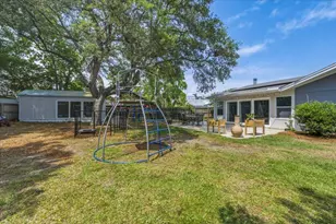 229 NW Theresa Ct, Fort Walton Beach, FL 32548 - Photo 58