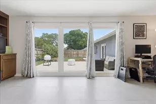 229 NW Theresa Ct, Fort Walton Beach, FL 32548 - Photo 10