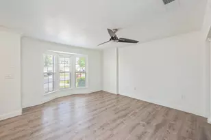 761 Majestic Dr, Crestview, FL 32536 - Photo 8