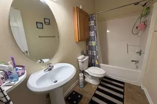 1529 Bentley Cir, Fort Walton Beach, FL 32547 - Photo 16