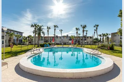 300 SW Miracle Strip Parkway #UNIT 2B, Fort Walton Beach, FL 32548 - Photo 2