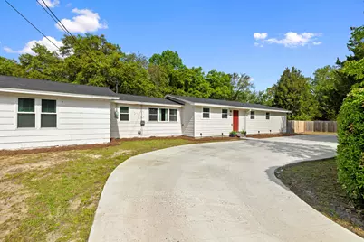 107 Water Oak Street, Freeport, FL 32439 - Photo 1