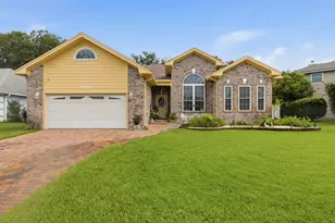 2815 Ben Hogan Ct, Shalimar, FL 32579 - Photo 2