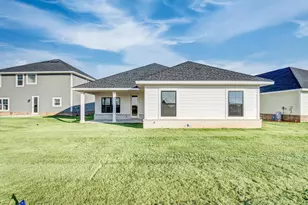 148 Bonne Vue Cir, Freeport, FL 32439 - Photo 12