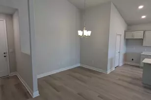 148 Bonne Vue Cir, Freeport, FL 32439 - Photo 6