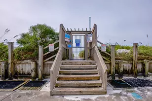 8727 Thomas Dr, Panama City Beach, FL 32408 - Photo 22