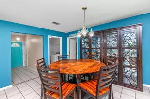 5518 Chantilly Cir, Milton, FL 32583 - Photo 12