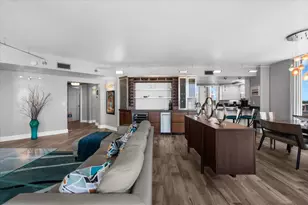 15500 Emerald Coast Pkwy, Destin, FL 32541 - Photo 10