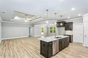 6623 Prosperity Ln, Milton, FL 32570 - Photo 10