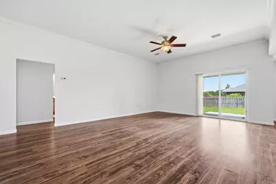 2264 Lewis Street, Crestview, FL 32536 - Photo 8