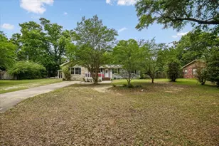 9915 Wanda Dr, Pensacola, FL 32514 - Photo 2