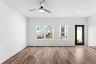379 Arrowwood Blvd, Freeport, FL 32439 - Photo 14