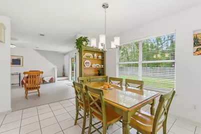 2284 Prytania Circle, Navarre, FL 32566 - Photo 10