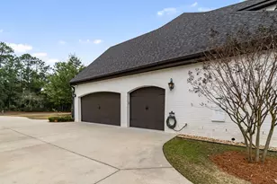 3940 Plantation Cove Ct, Milton, FL 32583 - Photo 4