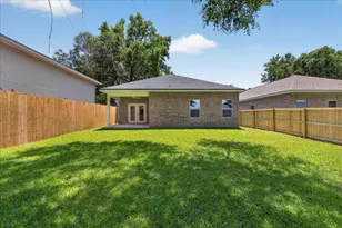 1609 26th St, Niceville, FL 32578 - Photo 42