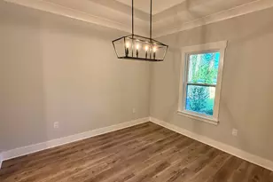 1609 26th St, Niceville, FL 32578 - Photo 4