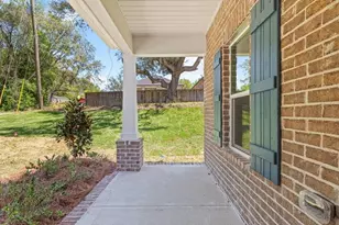 1607B 26th St, Niceville, FL 32578 - Photo 10