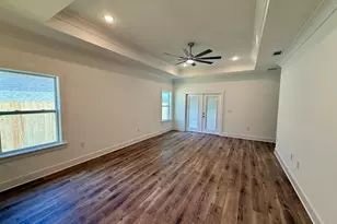 1607B 26th St, Niceville, FL 32578 - Photo 8