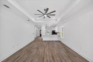 1607B 26th St, Niceville, FL 32578 - Photo 22