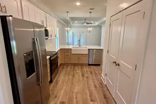 1607B 26th St, Niceville, FL 32578 - Photo 6