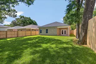 1607A 26th St, Niceville, FL 32578 - Photo 42