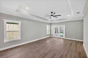 1607A 26th St, Niceville, FL 32578 - Photo 20