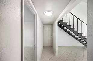 4733 Huron Dr, Pensacola, FL 32507 - Photo 2