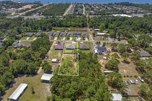 9152 Timber Ln, Navarre, FL 32566 - Photo 2
