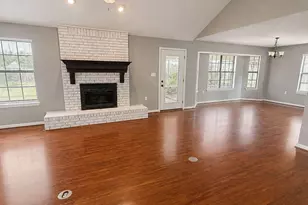 2205 Calle De Marbella, Navarre, FL 32566 - Photo 6