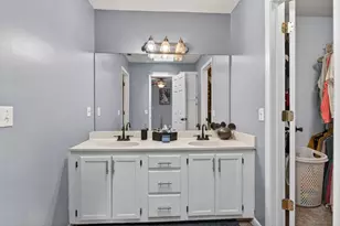 2205 Calle De Marbella, Navarre, FL 32566 - Photo 24