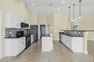 1682 Beachside Dr, Pensacola, FL 32506 - Photo 14