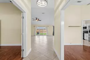 1682 Beachside Dr, Pensacola, FL 32506 - Photo 4