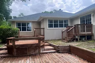 395 Lake Holley Cir, Defuniak Springs, FL 32433 - Photo 24