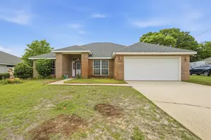 100 Marimba St, Mary Esther, FL 32569 - Photo 2