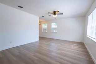113 N Vestavia St, Panama City Beach, FL 32413 - Photo 8