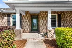 141 Gulf Pines Ct, Freeport, FL 32439 - Photo 2
