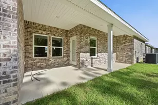 6112 Mildreds Wy, Crestview, FL 32539 - Photo 10