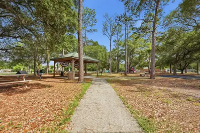 25 Birch Avenue, Shalimar, FL 32579 - Photo 68