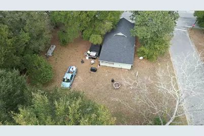 625 E Chestnut Avenue, Crestview, FL 32539 - Photo 8