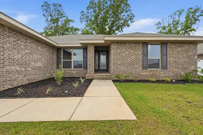 5810 Crestlake Drive, Crestview, FL 32536 - Photo 1