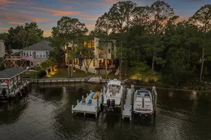 296 S Bayshore Dr, Valparaiso, FL 32580 - Photo 8