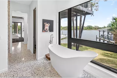 296 S Bayshore Drive, Valparaiso, FL 32580 - Photo 56
