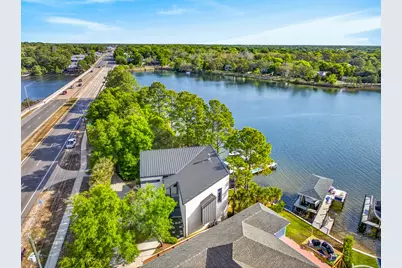 296 S Bayshore Drive, Valparaiso, FL 32580 - Photo 68