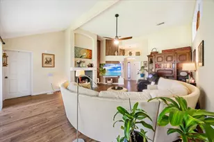 806 Linda Dr, Mary Esther, FL 32569 - Photo 12