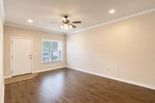 1490 Bentley Cir, Fort Walton Beach, FL 32547 - Photo 6