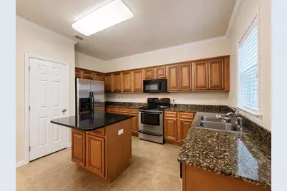 1490 Bentley Circle, Fort Walton Beach, FL 32547 - Photo 10
