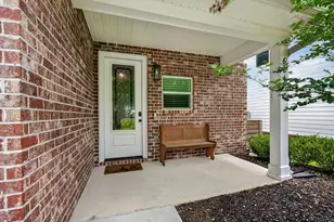 604 Ivy Ave, Niceville, FL 32578 - Photo 2